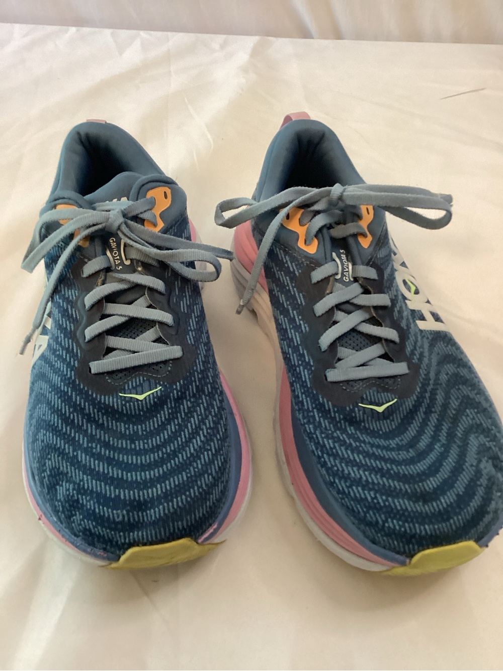 Hoka Women's Blue/Pink Running Shoes Gaviota 5 sz 9.